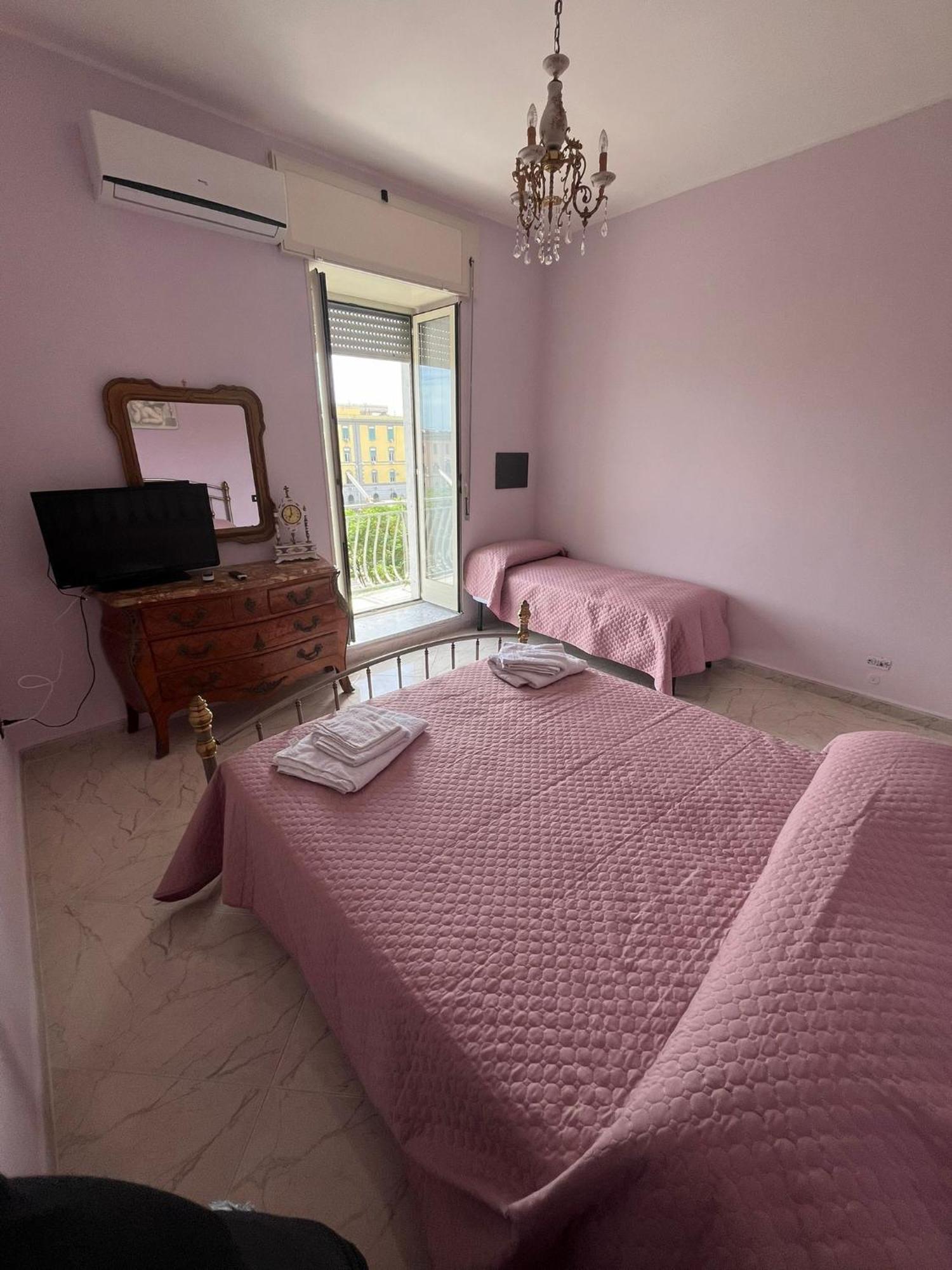 Ilary Apartament Naples Exterior photo